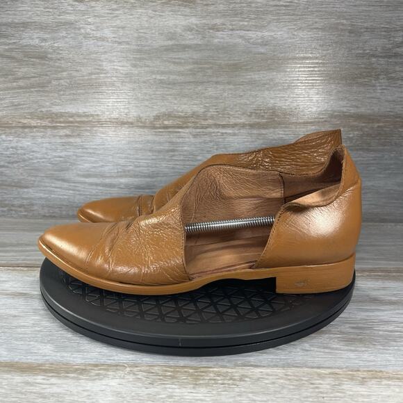 Free People Women’s Royale D'Orsay Point Flats Size EU 41 US 10.5 Made In Spain - Picture 1 of 11